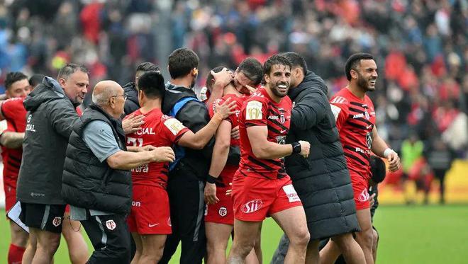 乐鱼体育app官方网站入口-包含法甲夜战高潮不断，精彩射门和精彩扑救成为焦点的词条