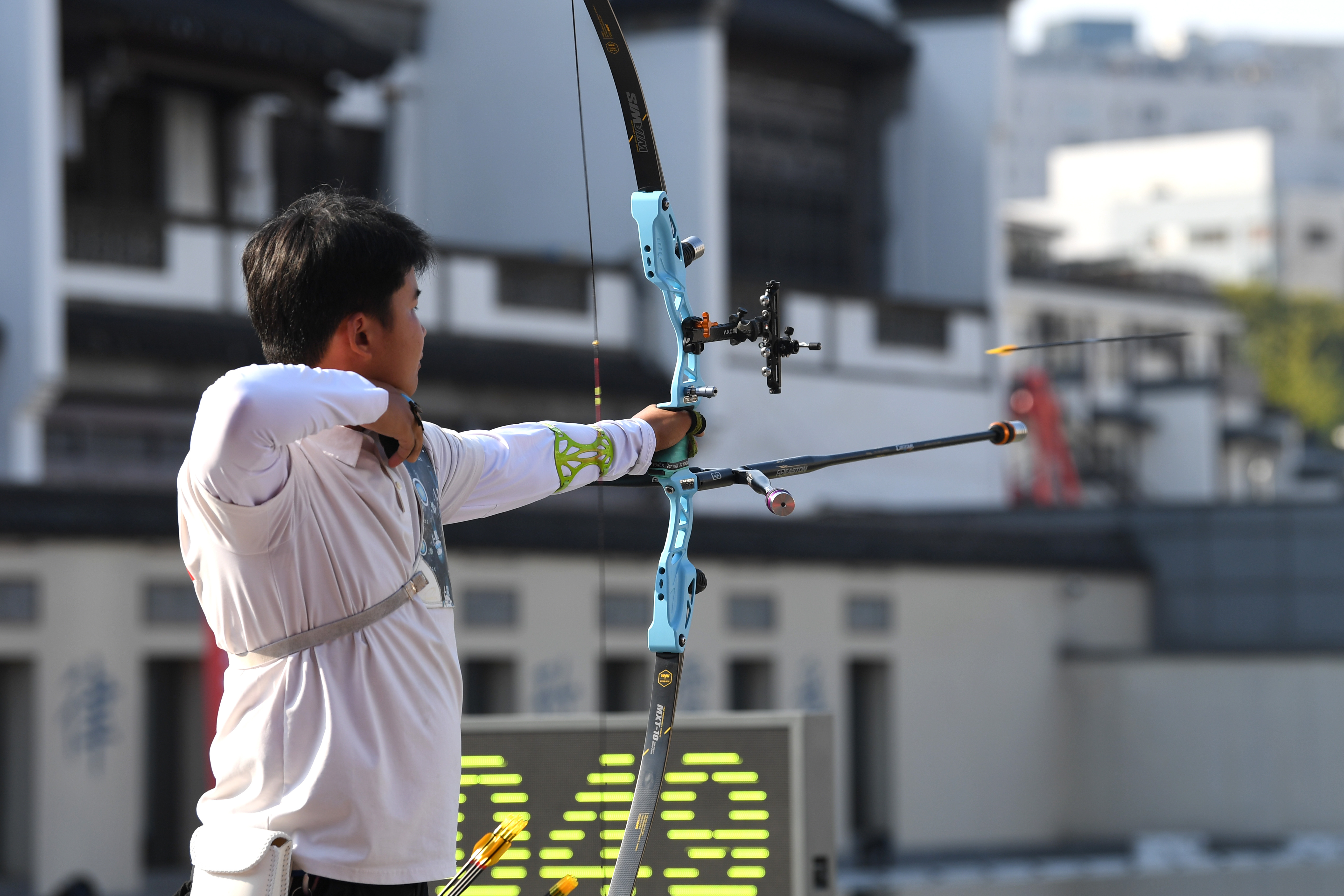 传统射箭技艺比赛，古老技艺的现代呈现